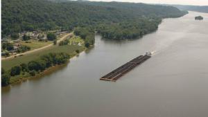 Barge_on_the_ohio_river16x9